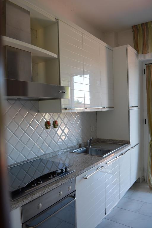 Casa Vacanza La Luna Sarzana Zimmer foto
