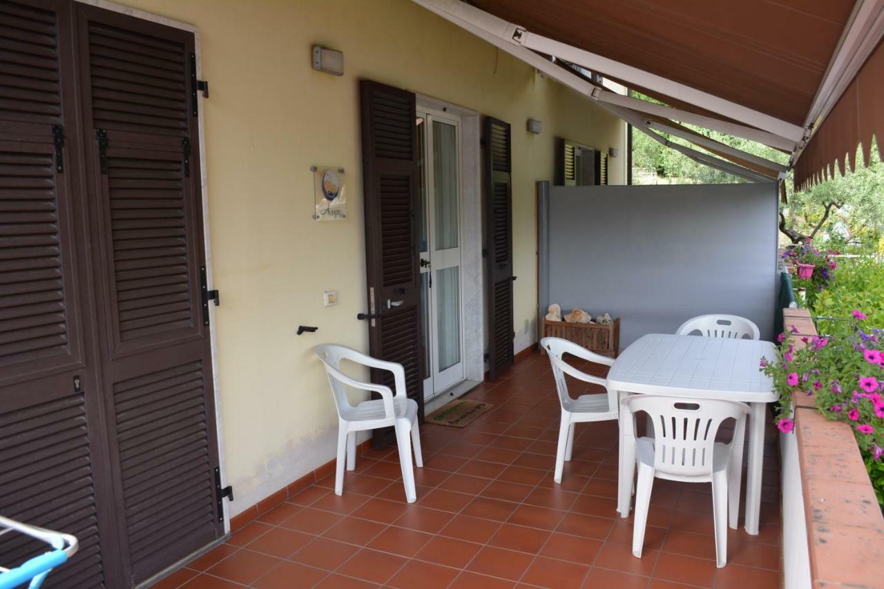 Casa Vacanza La Luna Sarzana Exterior foto